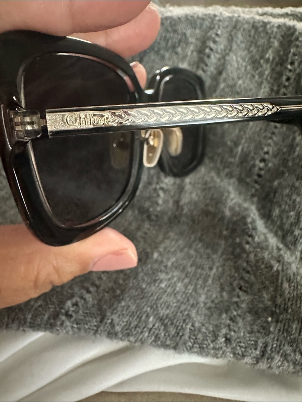 Chloe Black Oversized Square Sunglasses with Pale Pink Case - Picture 3 of 6